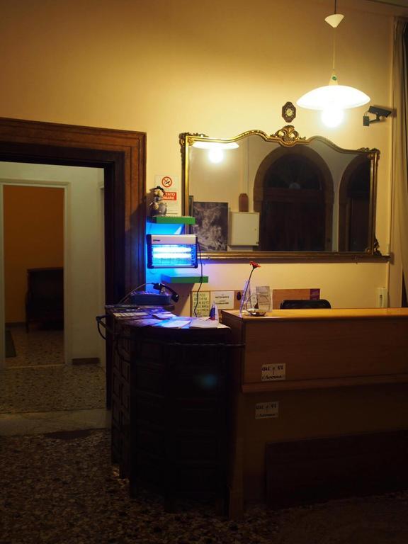 Youth Venice Palace מראה חיצוני תמונה