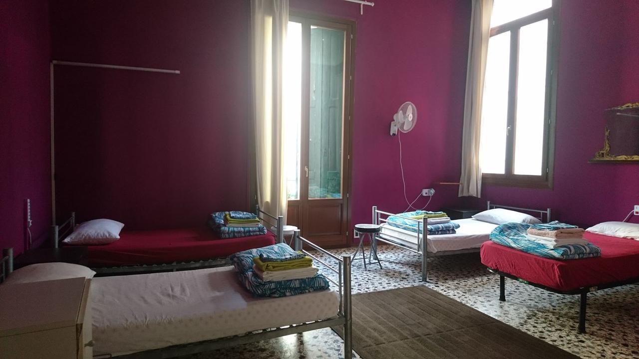 Youth Venice Palace מראה חיצוני תמונה