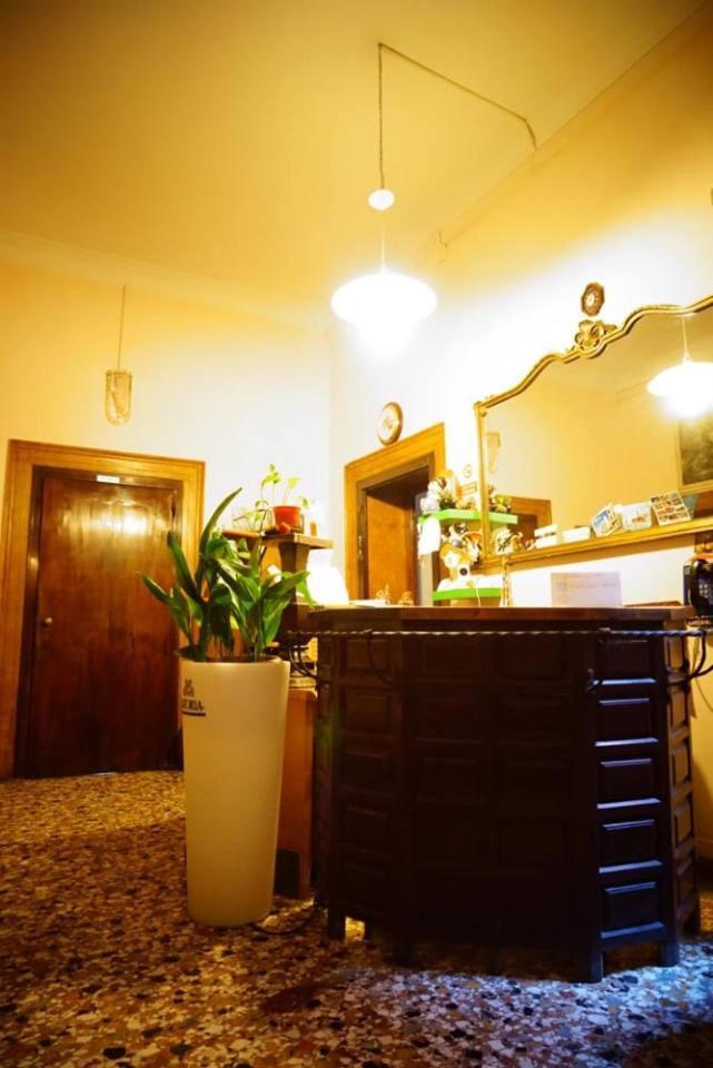 Youth Venice Palace מראה חיצוני תמונה