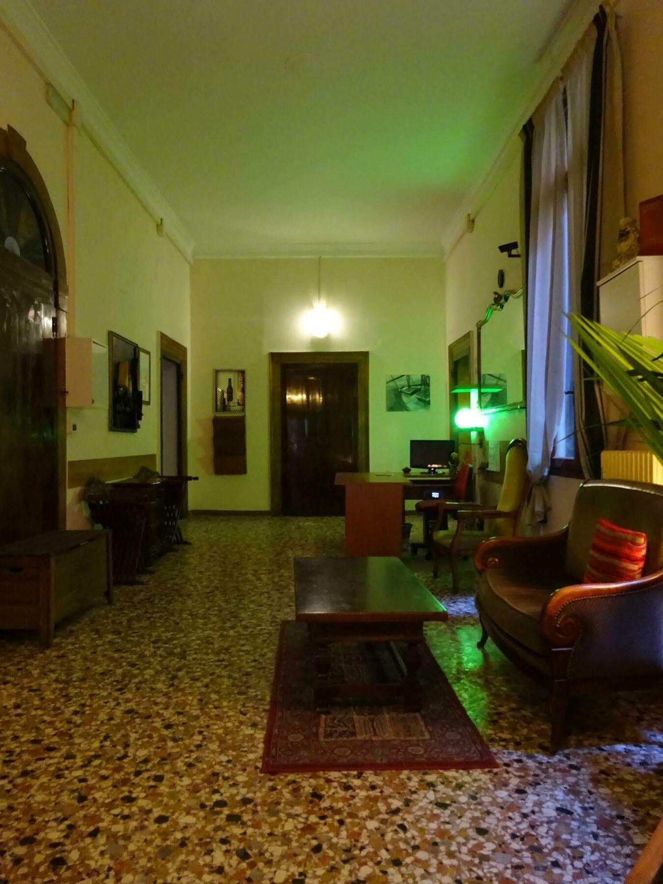 Youth Venice Palace מראה חיצוני תמונה